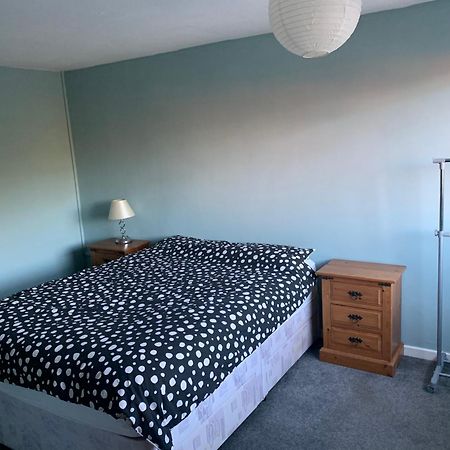 Eastbourne Large Double Room With Wifi & Kitchen Polegate Ngoại thất bức ảnh